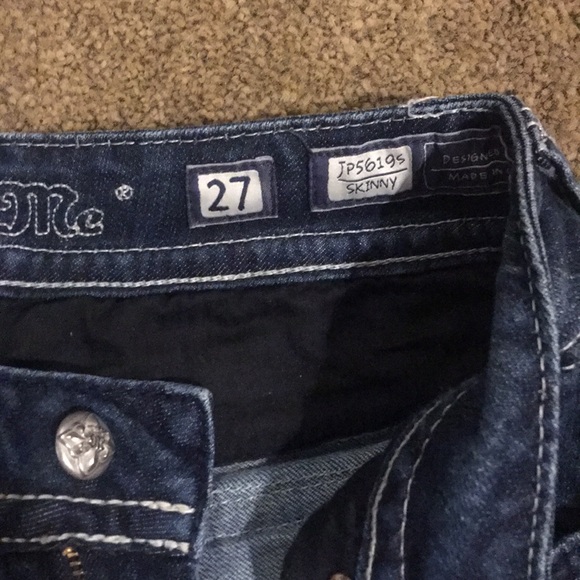 Jeans - Picture 2 of 3